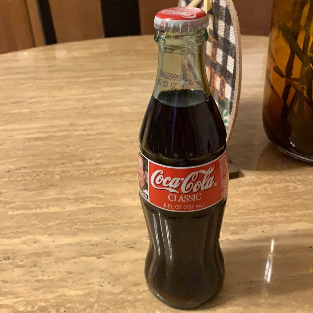 Coca Cola vintage dale Earnhardt bottle - never opened